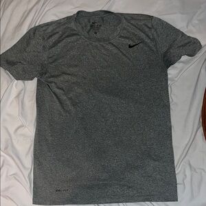 Nike Men's Gray Dri-FIT Shirt
